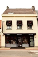 G.K services, Phil's Place